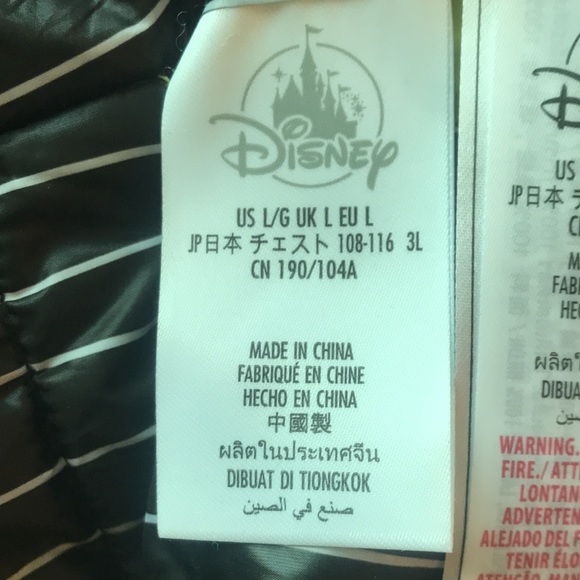 Disney Parks Nightmare Before Christmas Reversible Puffy Jacket New With Tags L - Picture 8 of 8